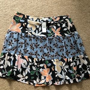 NWT Flowing Printed Loft Skirt